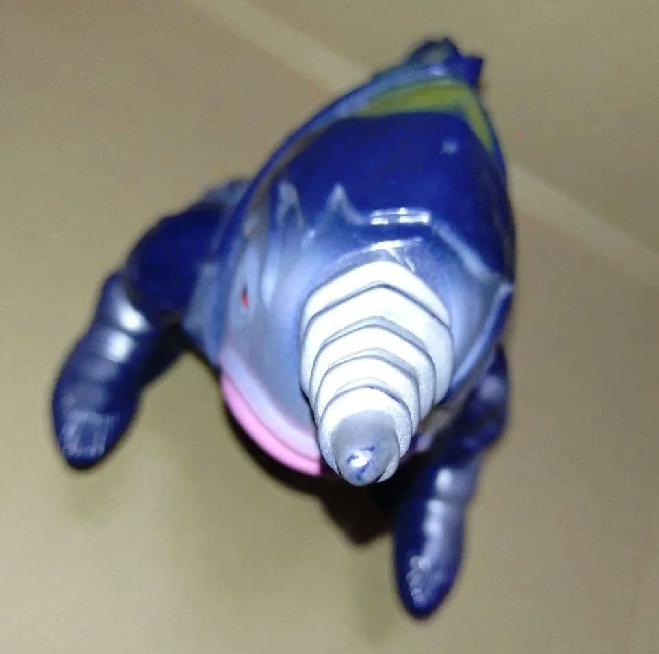 マーミット　グビラ
