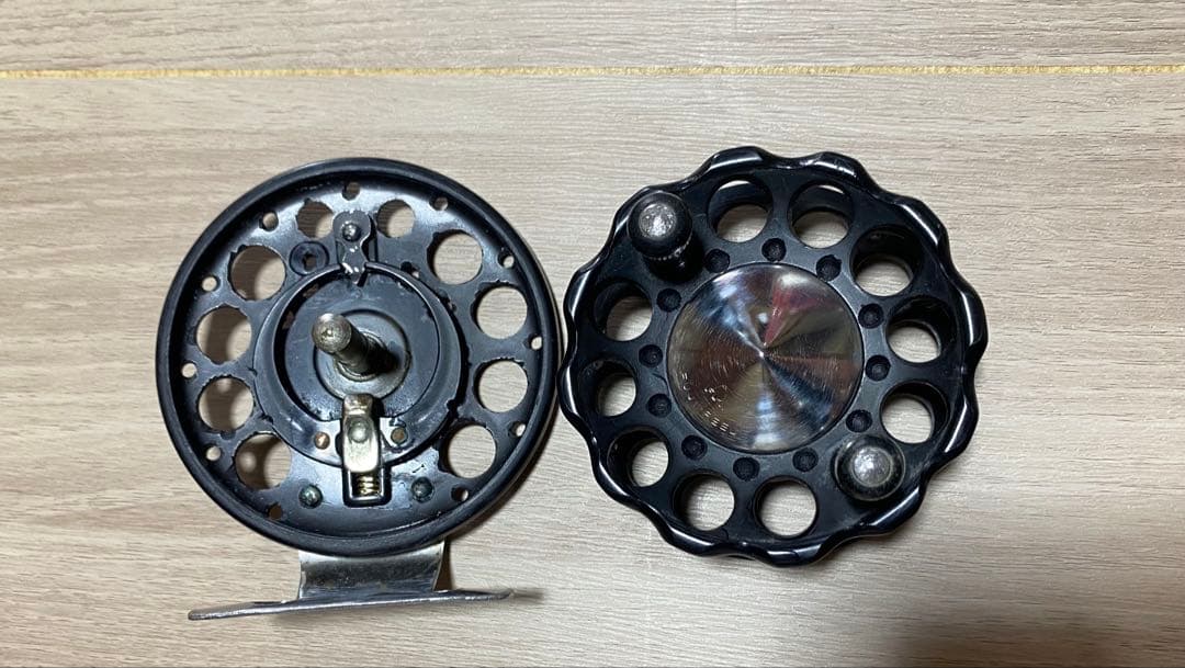 フジリール VP-25改10穴 チヌ 富士工業ヘチ落とし込みリール タイコリール