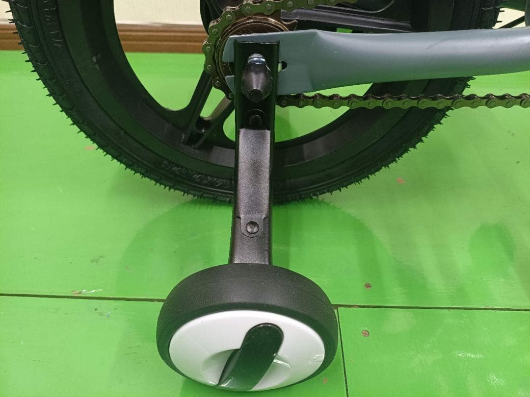 新品未使用 3in1 子供自転車 キックバイク 12インチ GRAY色