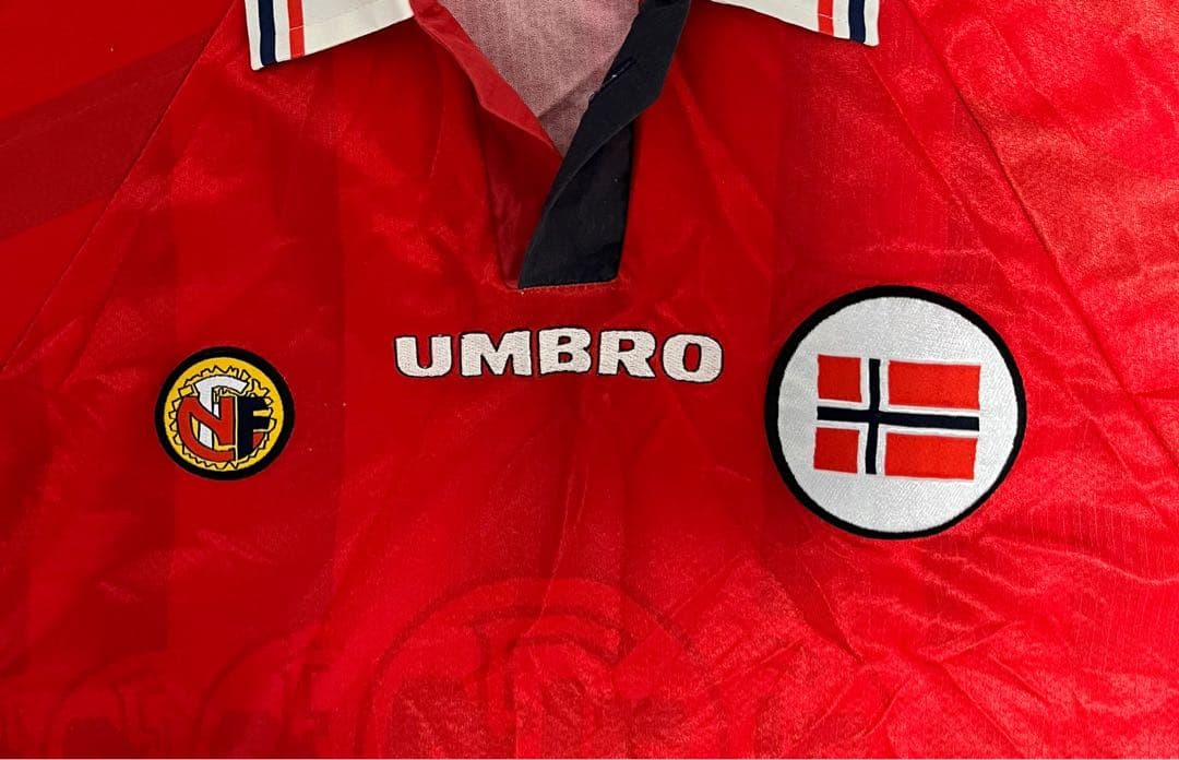 UMBRO ノルウェー代表 サッカーウェア Mサイズ