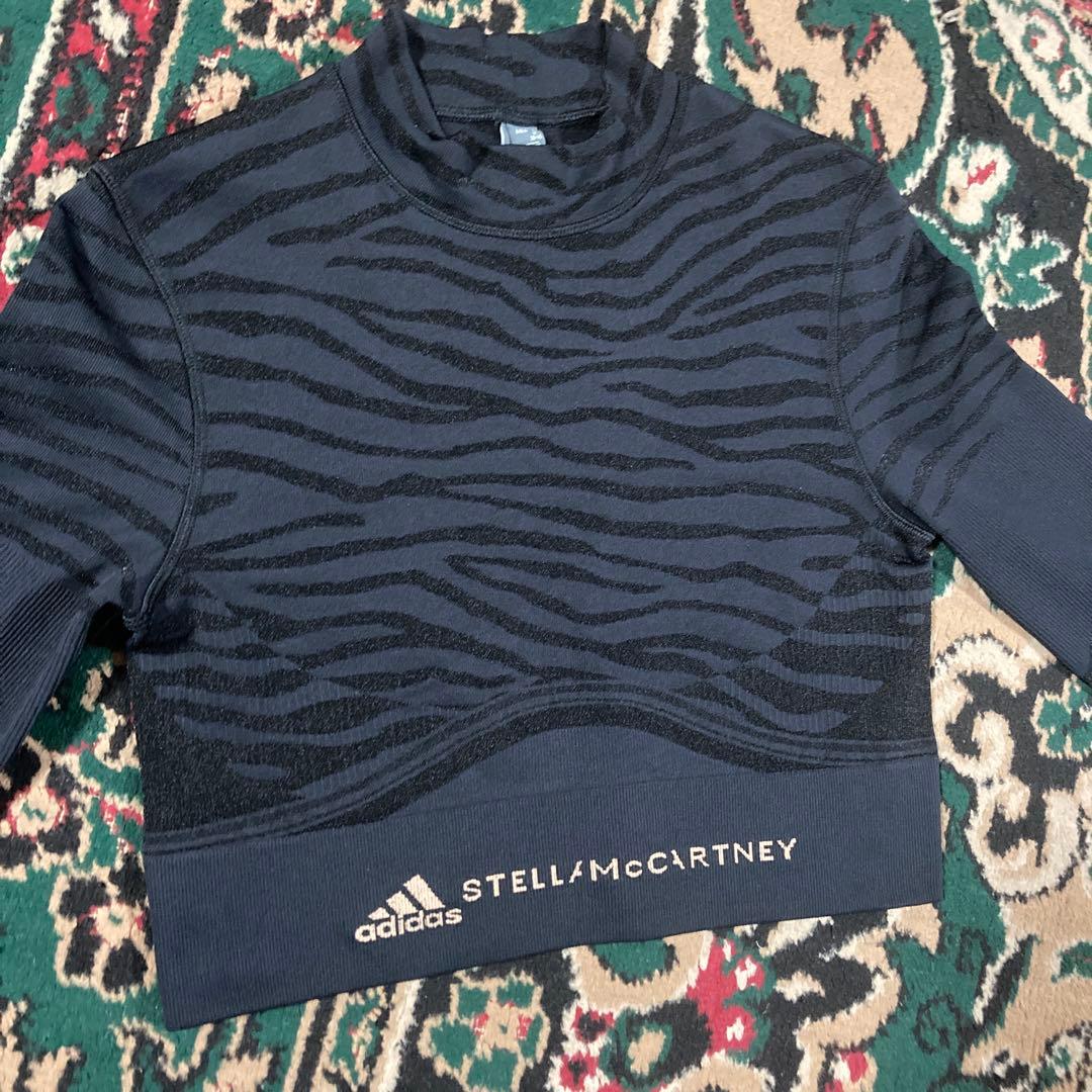 美品adidasステラマッカートニー　ロゴ　トップス　ストレッチ　ゼブラ　ヨガ