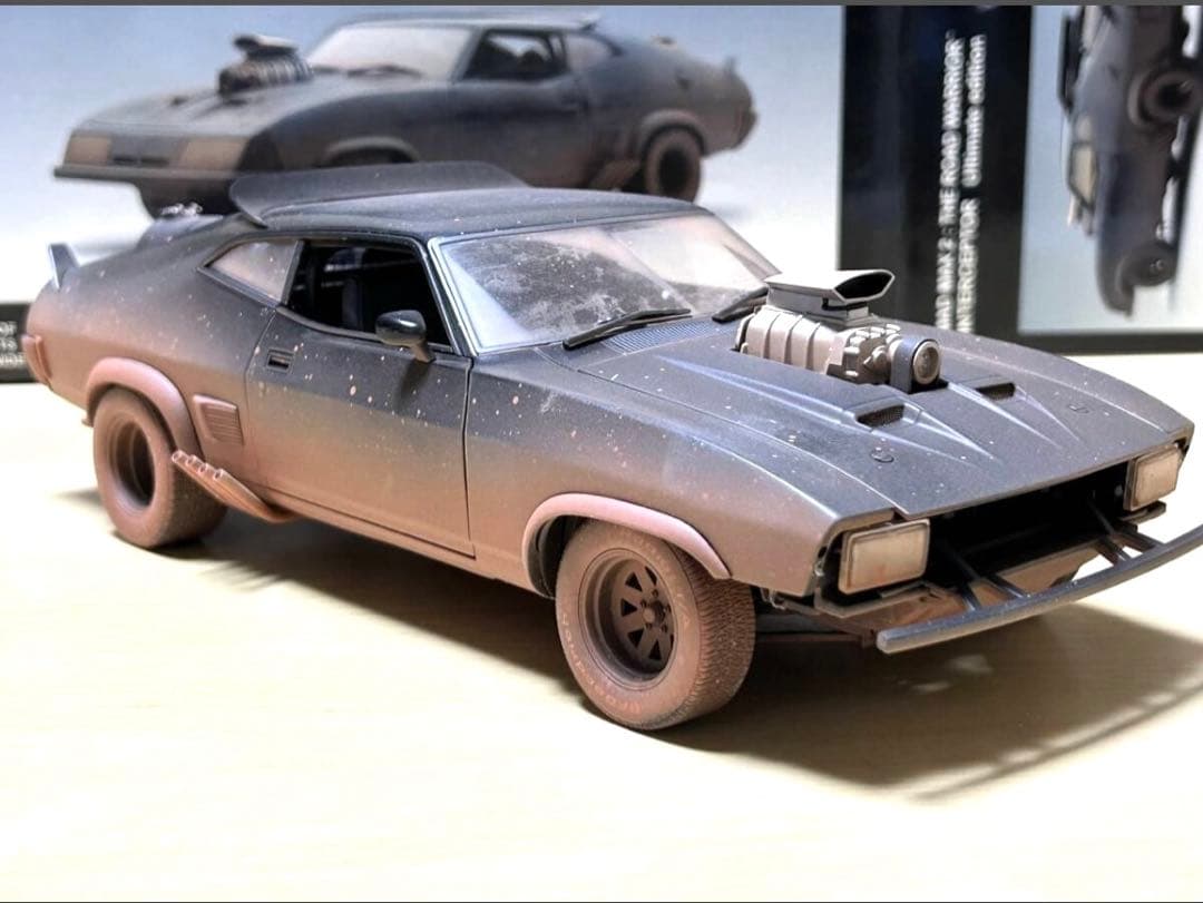 【大人気希少】美品　AUTOart マッドマックス2ウェザリング仕様限定2000
