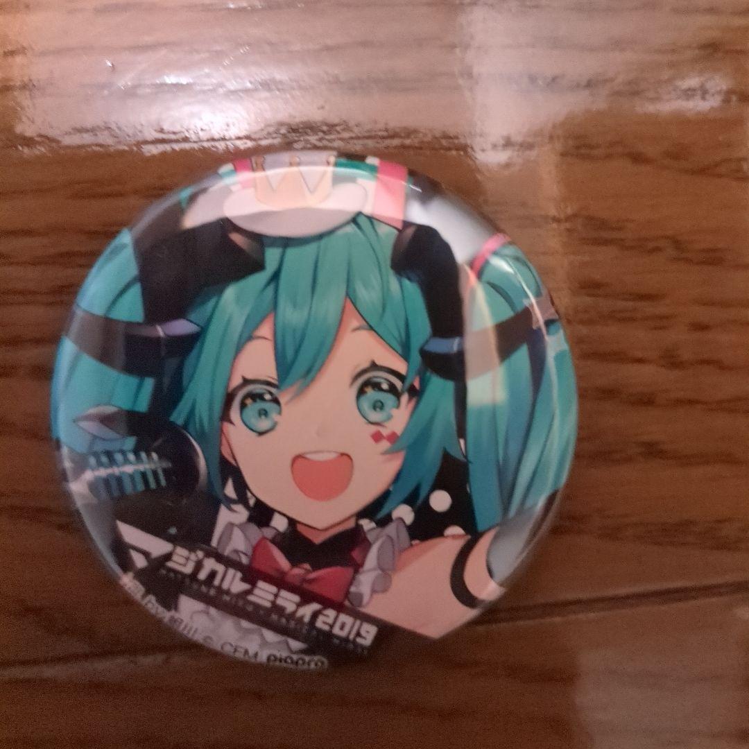 初音ミク マジカルミライ2019　缶バッジ＆ステッカー