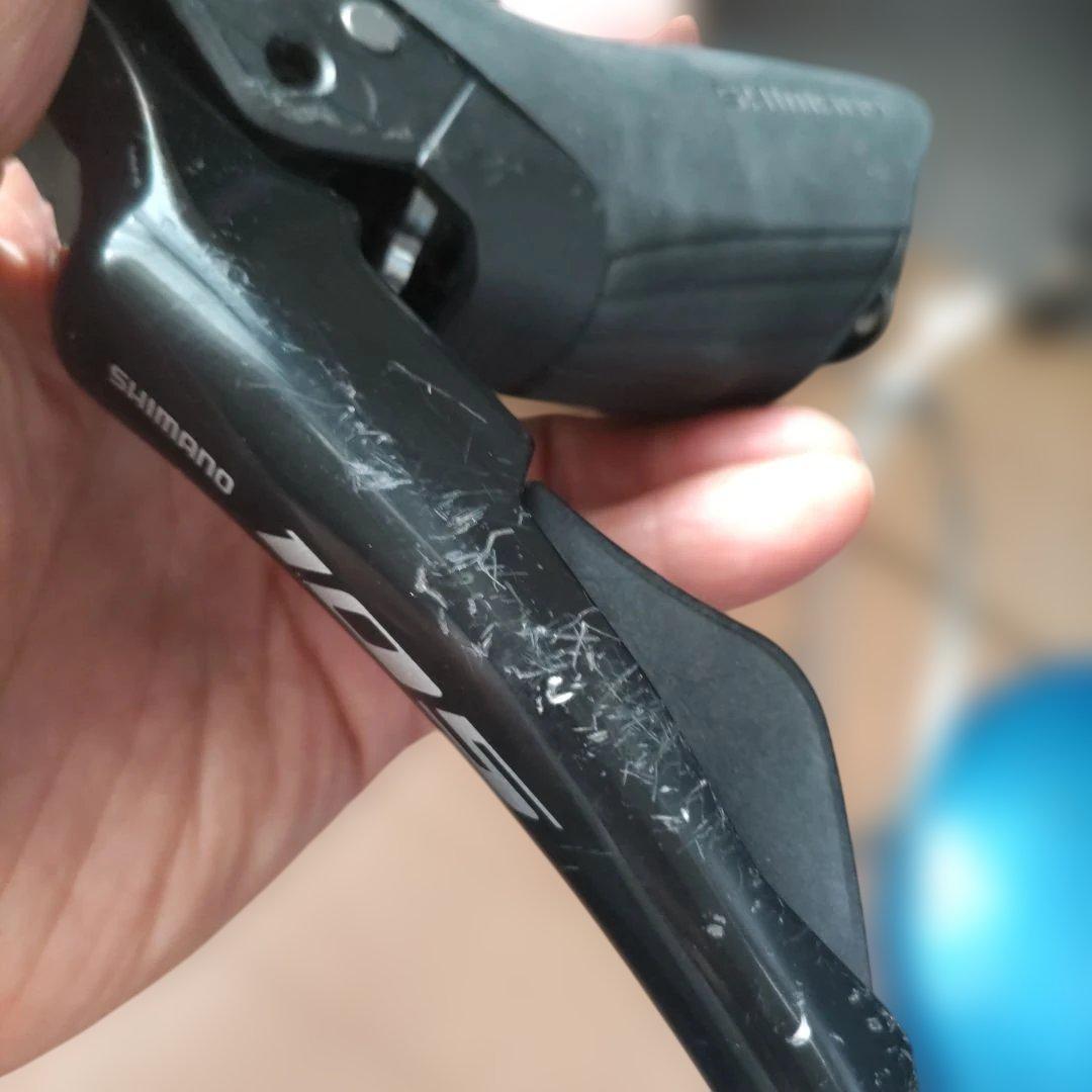【値下げ】SHIMANO STIレバー　105 ST-R7020 油圧ブレーキ