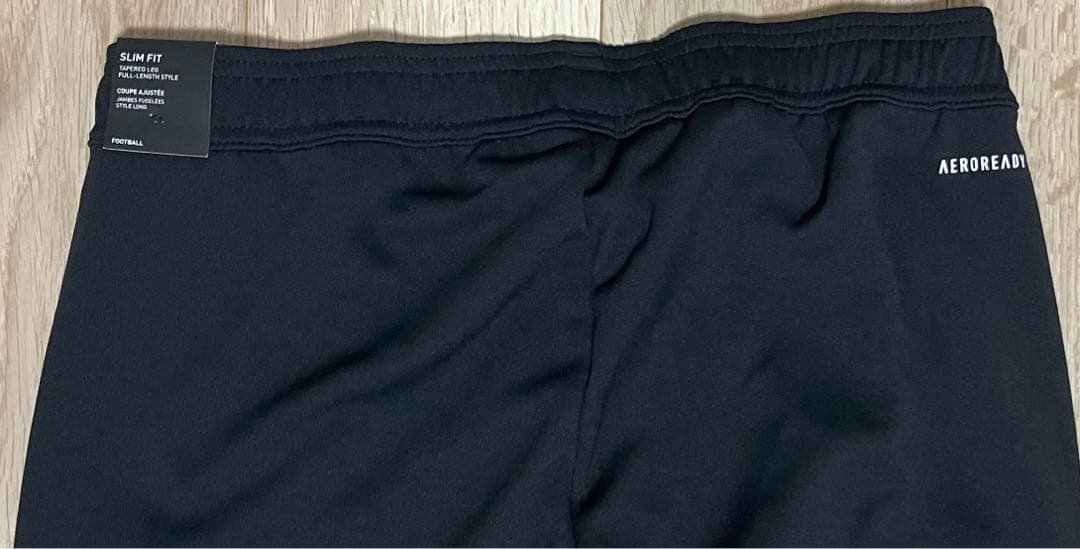 adidas セルティック　トラックパンツ　トレーニングパンツ　ジャージ　新品
