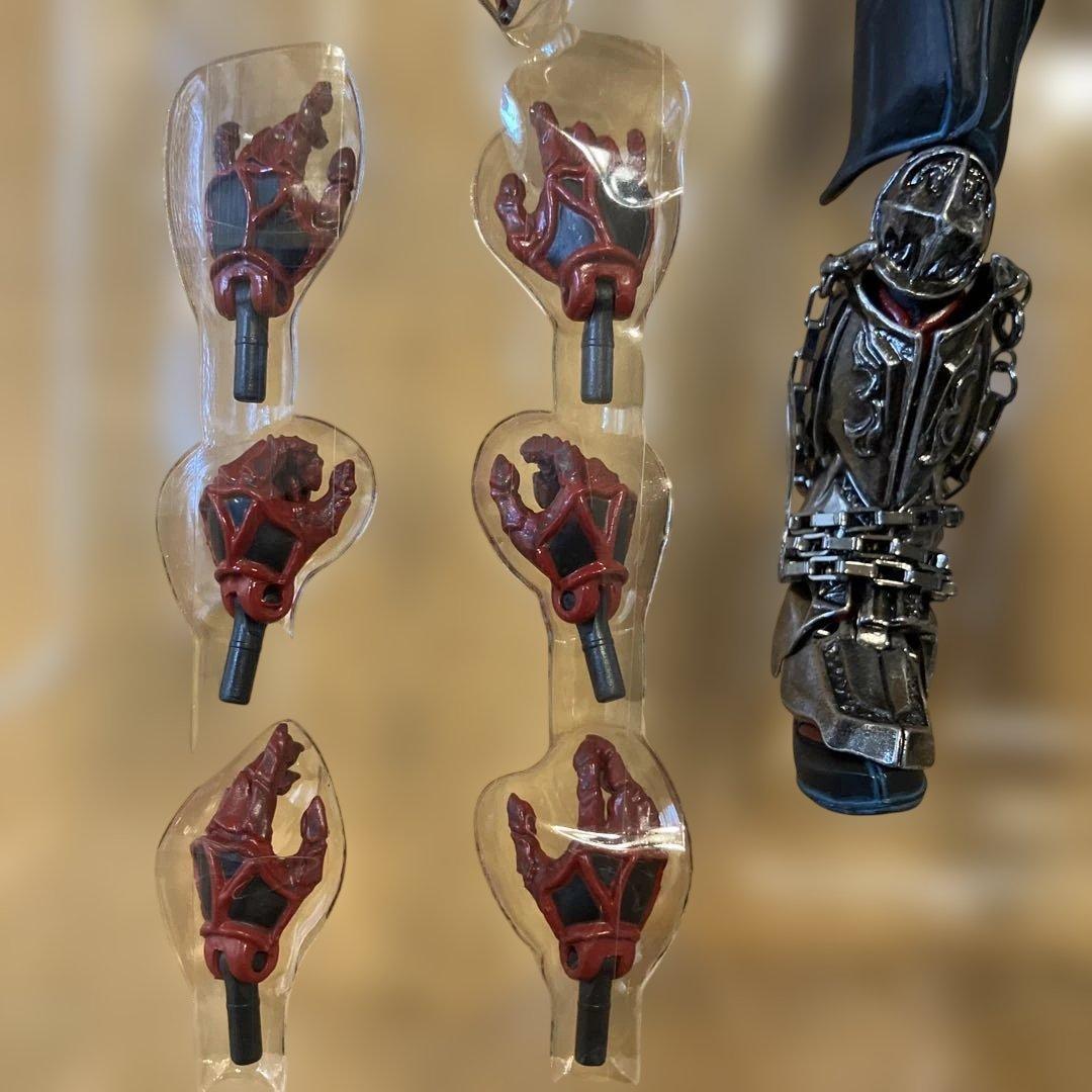 バンダイ　Vol. 50 仮面ライダー キバ　初回生産版　開封良品