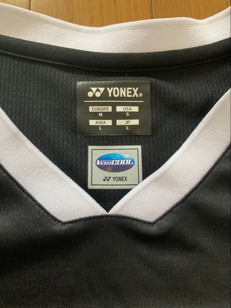 YONEX バドミントンウェア Lサイズ ブラック　ゲームシャツ