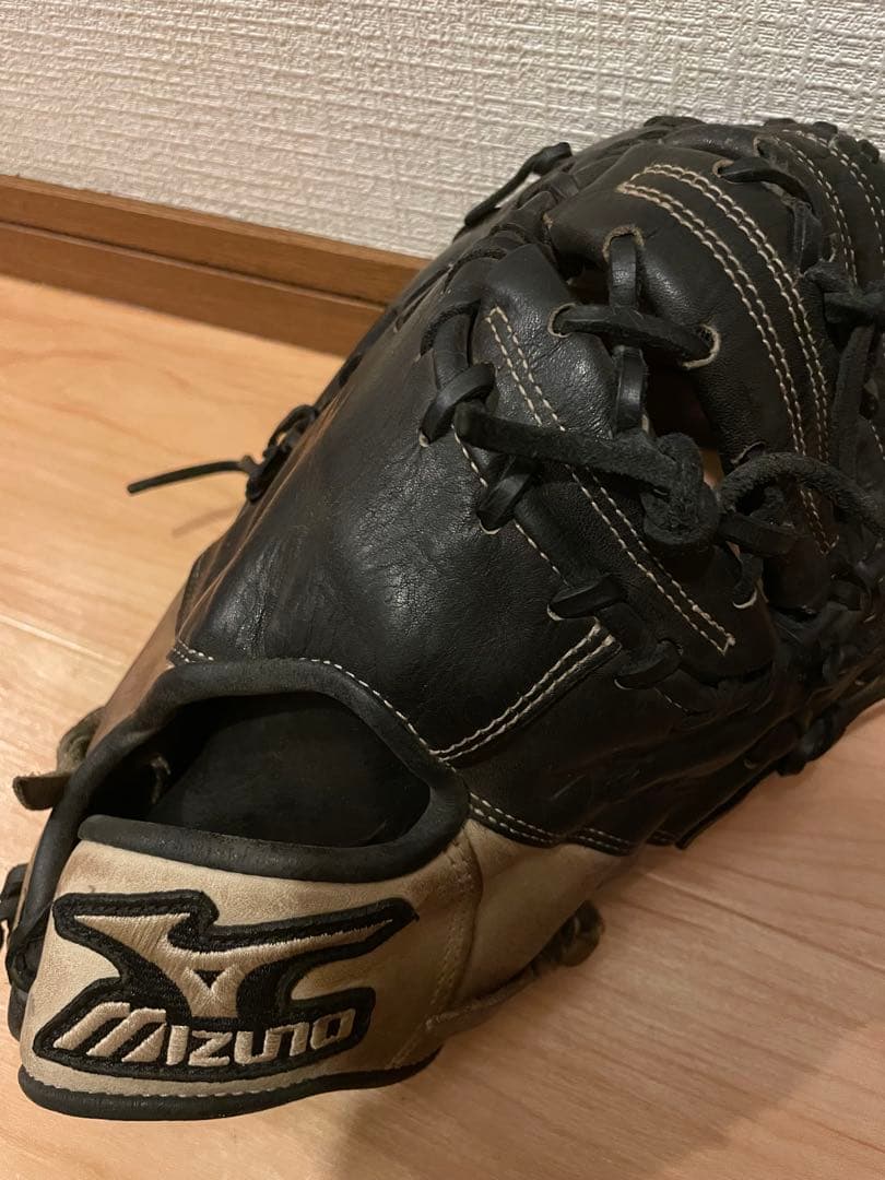 値下げ！！Mizuno USA硬式ファーストミット　黒/白　ＭＶＰ（ＧＸＦ５３）