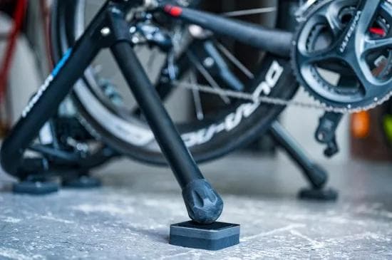 GROWTAC グロータック ブルカット3 ローラー台専用防振パッド 6個セット