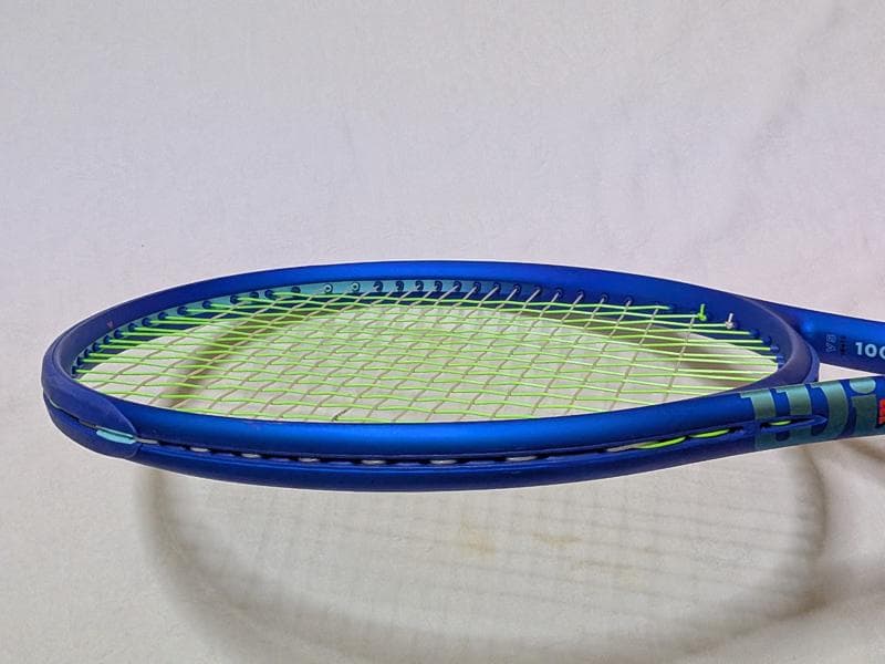 Wilson ウルトラv5 100 300g｜3月ガット張替済・非売品ケース付