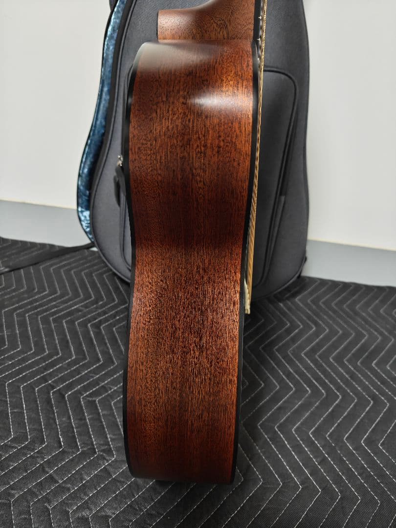 Martin GPC-11E 新品未使用品！