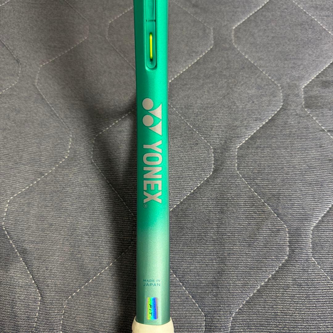 YONEX ボルトレイジ 7V