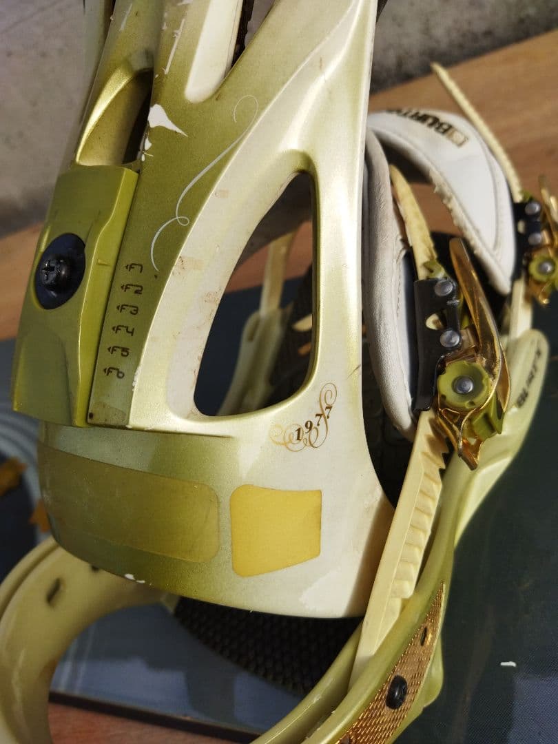 バートン　BURTON　スノーボード　板　ビンディング付き　CRASH