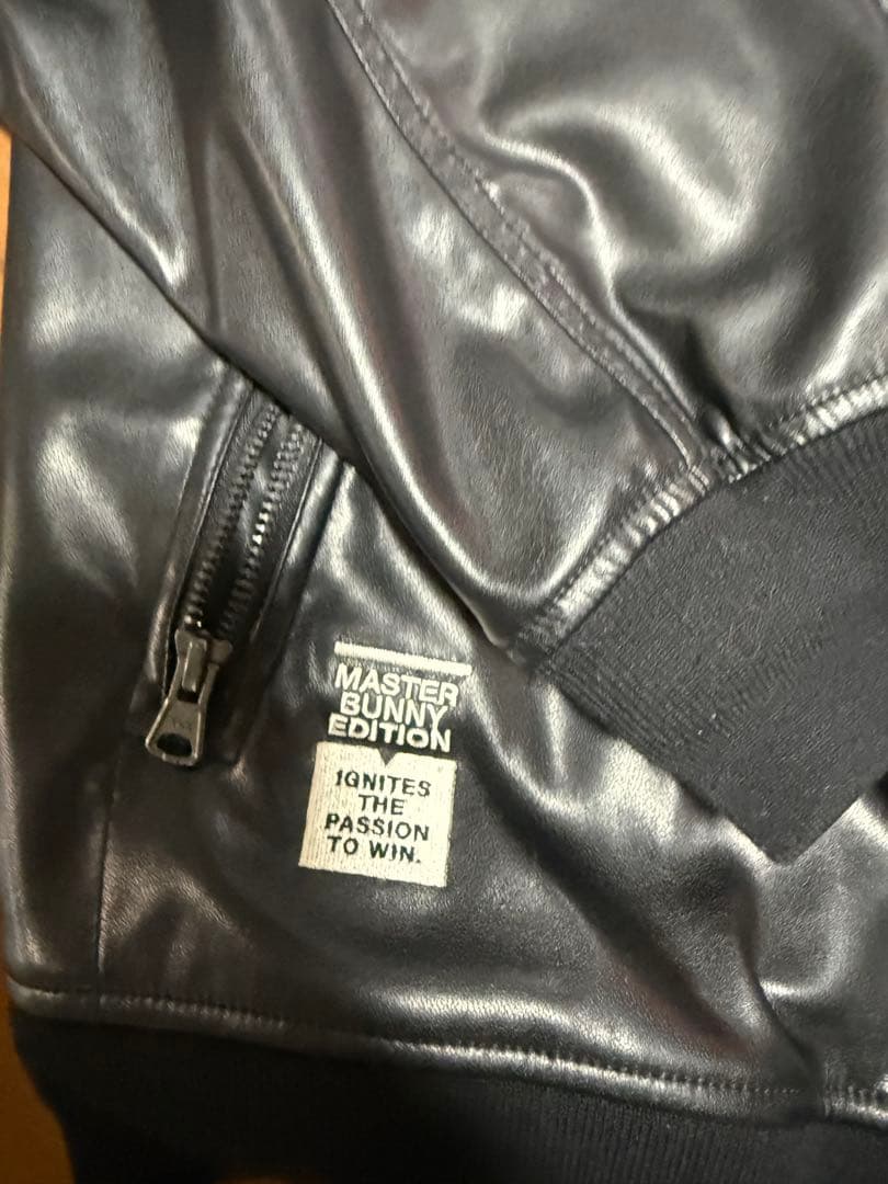 MASTER BUNNY EDITION 超美品　革ジャン黒サイズ4
