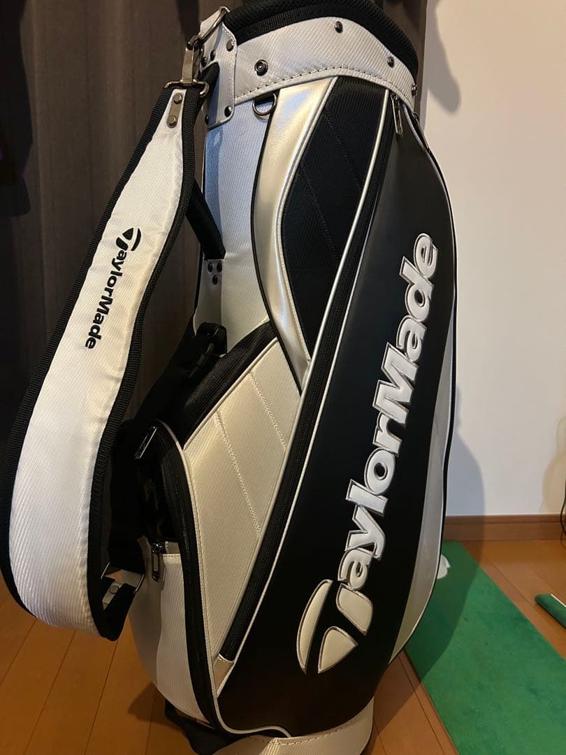 TaylorMade ゴルフキャディバッグ ブラック/ホワイト