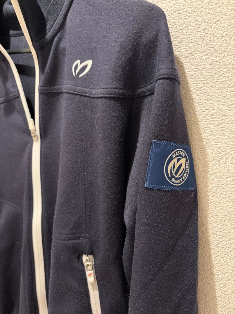 マスター バニー エディション ジャケット サイズ4 ネイビー