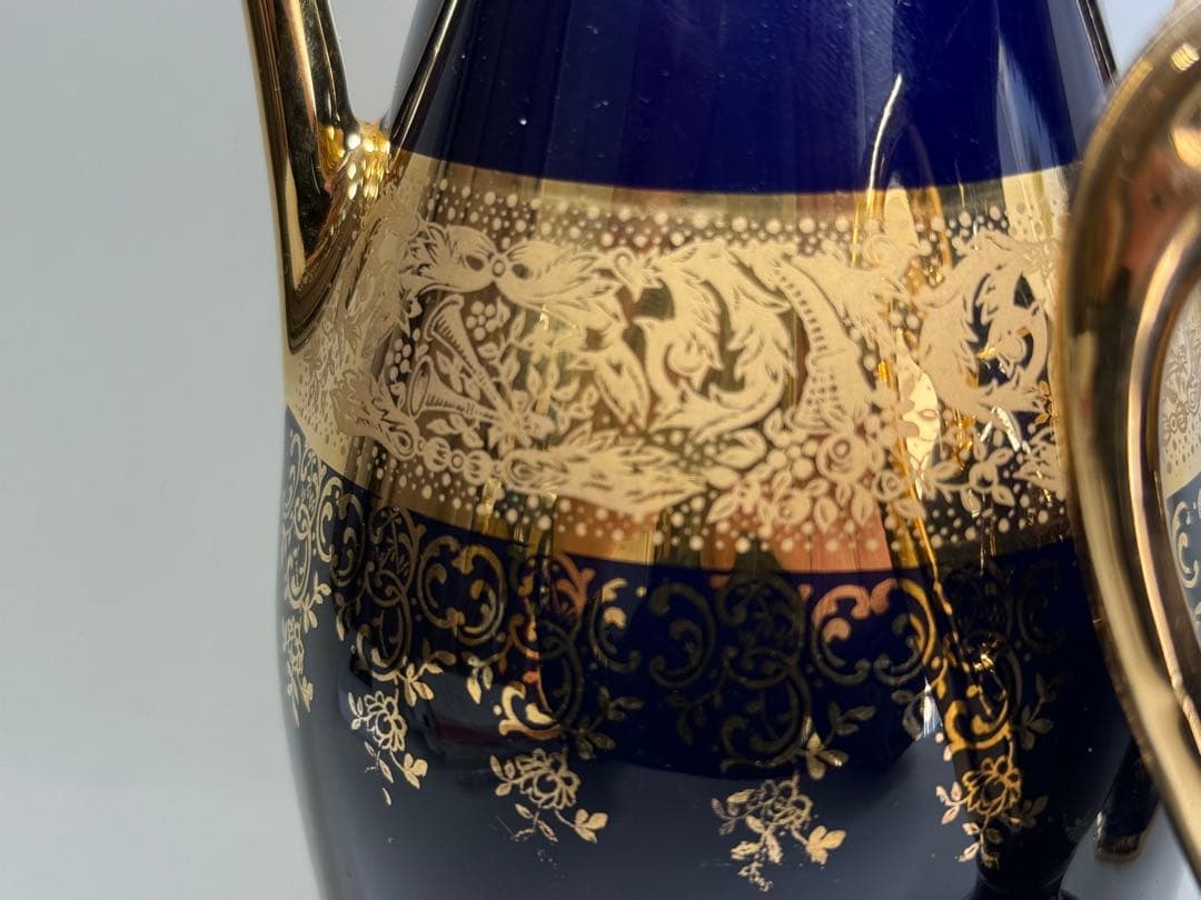 T25 LIMOGES CASTEL リモージュ22金彩磁器 飾瓶３点まとめ