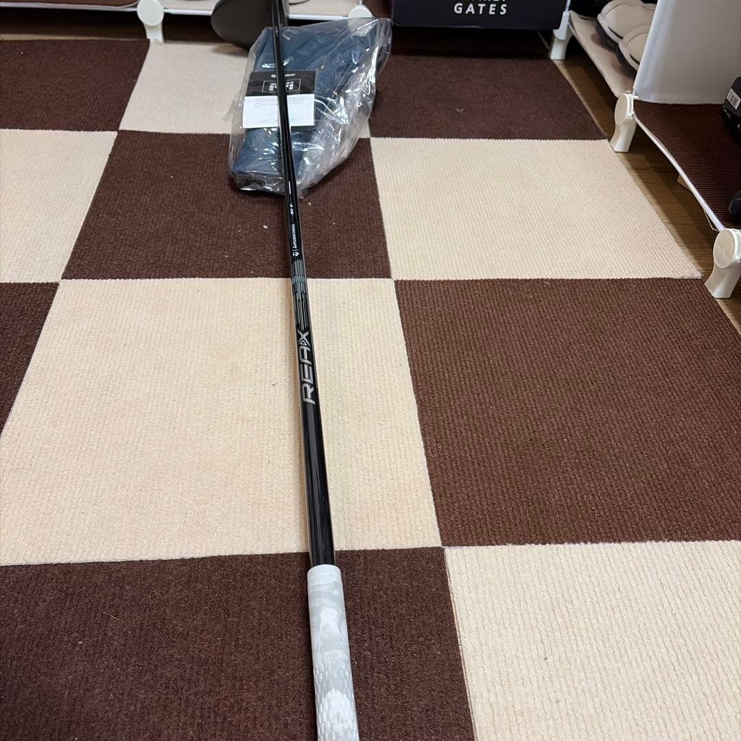 TaylorMade Qi4D LSドライバー 9.0度純正シャフト付き