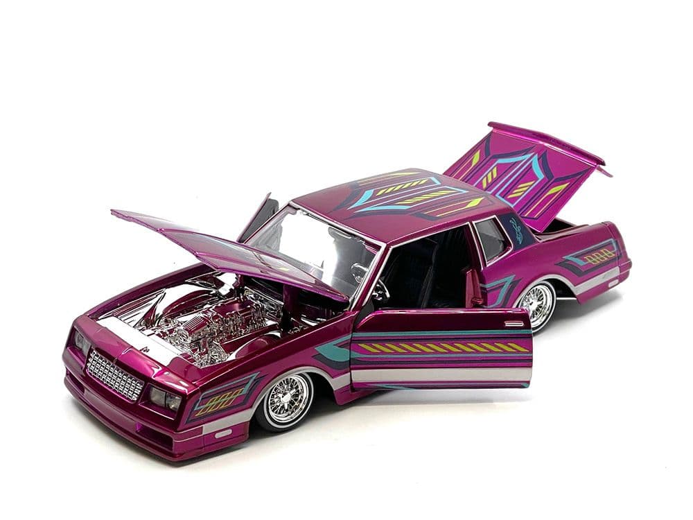 マイスト　1986 シボレー・モンテカルロ・ローライダー