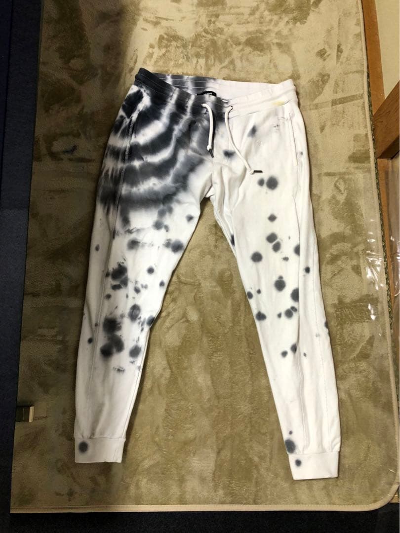 1PIU1UGUALE3 RELAX セットアップ(上XXL、下XL)