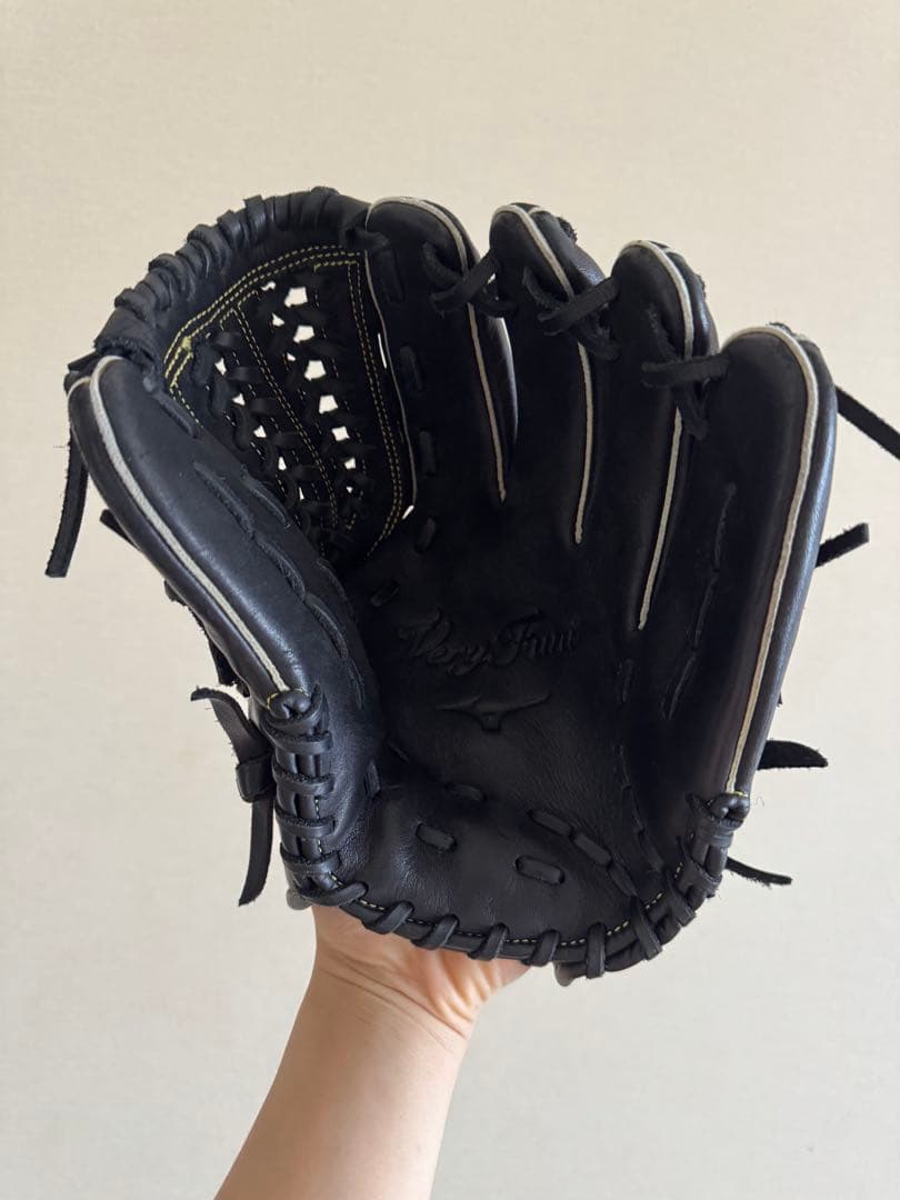 Mizuno 軟式グローブ very funi