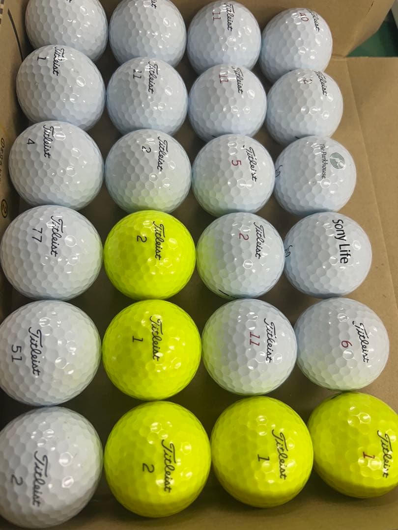 タイトリスト中古ゴルフボール　プロv1 v1x 25年ニューモデル