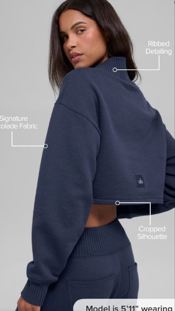 ヨガ・ピラティス ALO Cropped Serenity Coverup -Navy