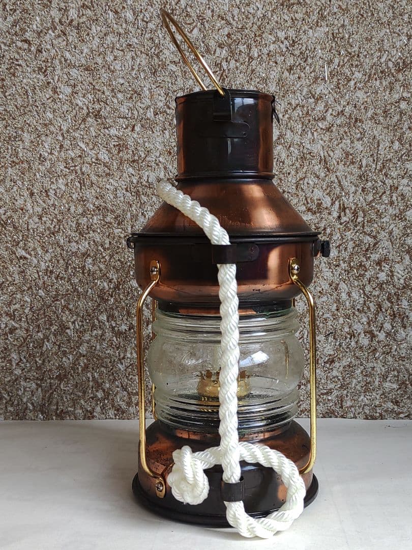 SHIPS LANTERN 　オイルランプ　KEROSENE LAMP