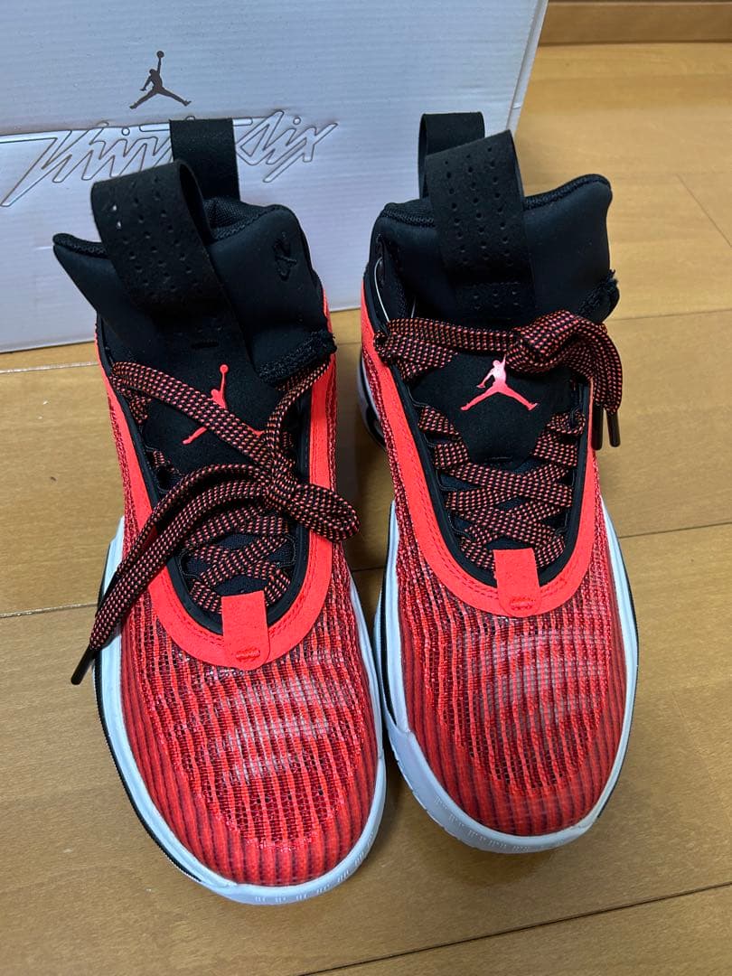 新品　NIKE ナイキ ジョーダン　JORDAN 元箱付き　バスケットシューズ