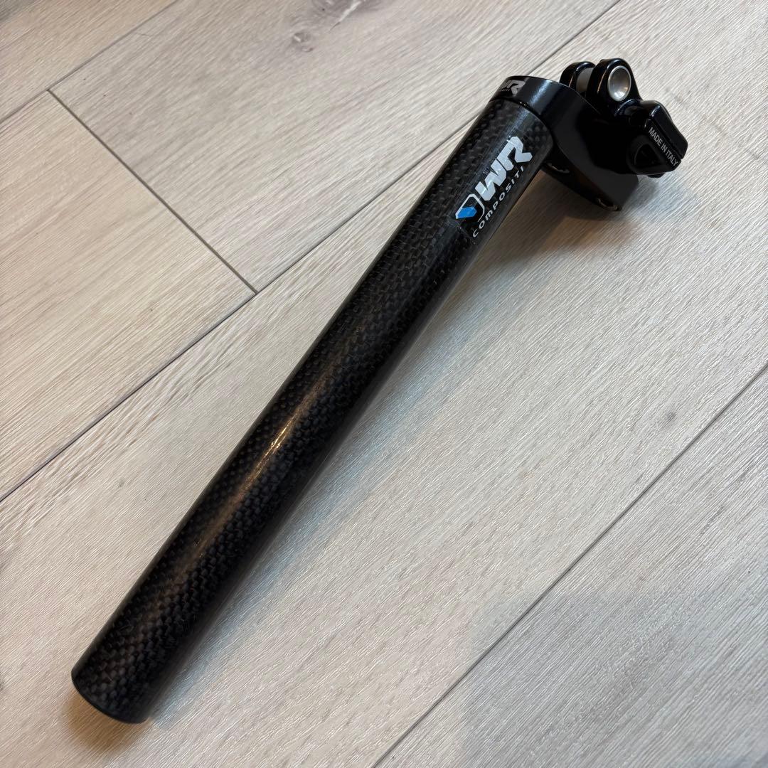 WR COMPOSITI カーボンポスト φ27.2mm セットバック37mm