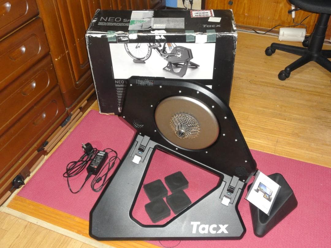 Tacx(タックス) Neo Smart T2800 メンテナンス済