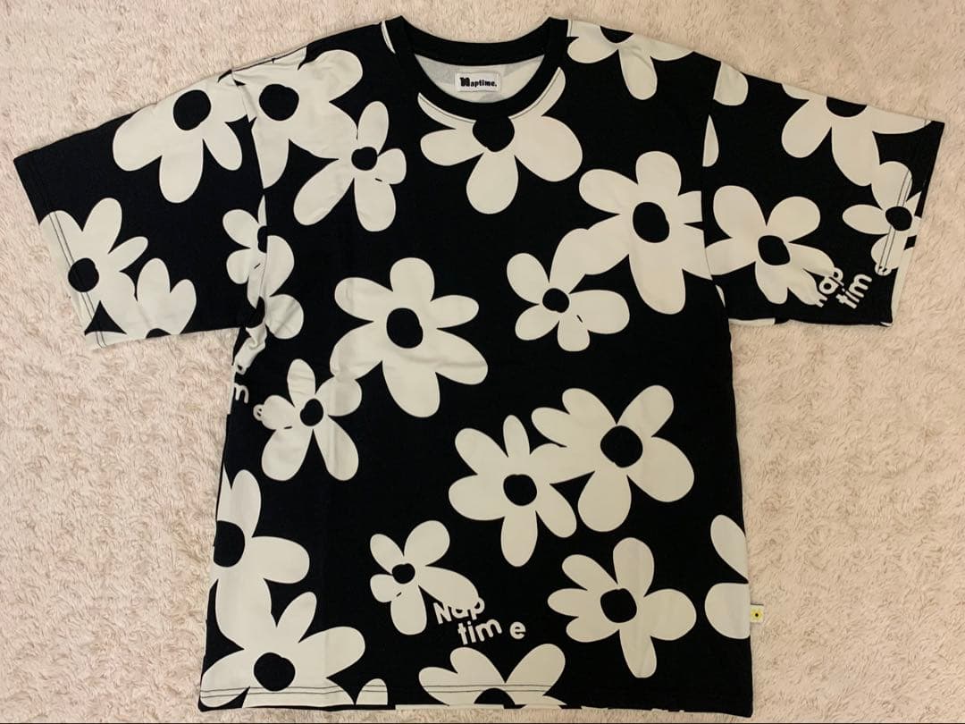 Naptime. フラワー総柄プリントT-SHIRTS BLACK【M】