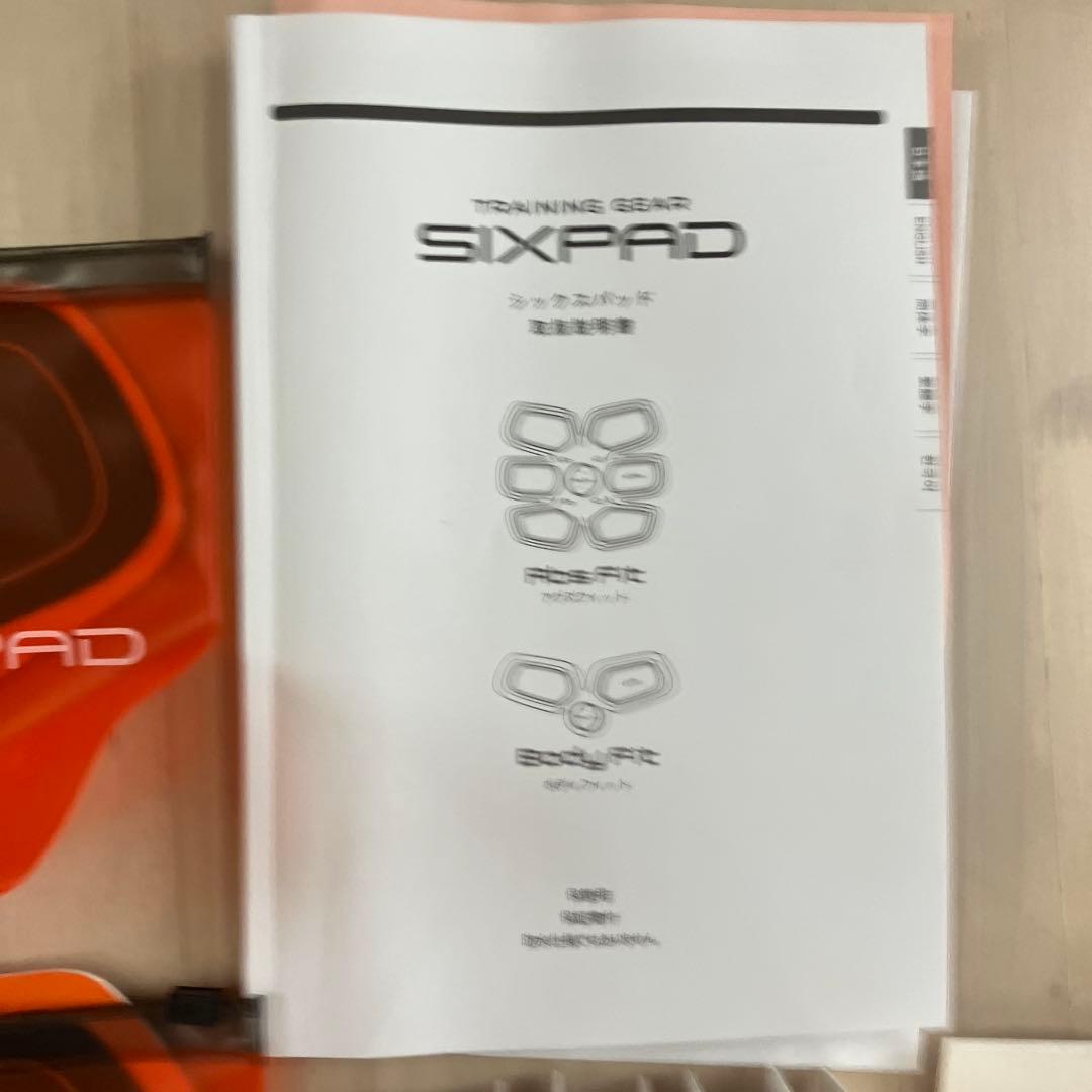 SIXPAD EMSトレーニングパッドセット　マジックベルトあり