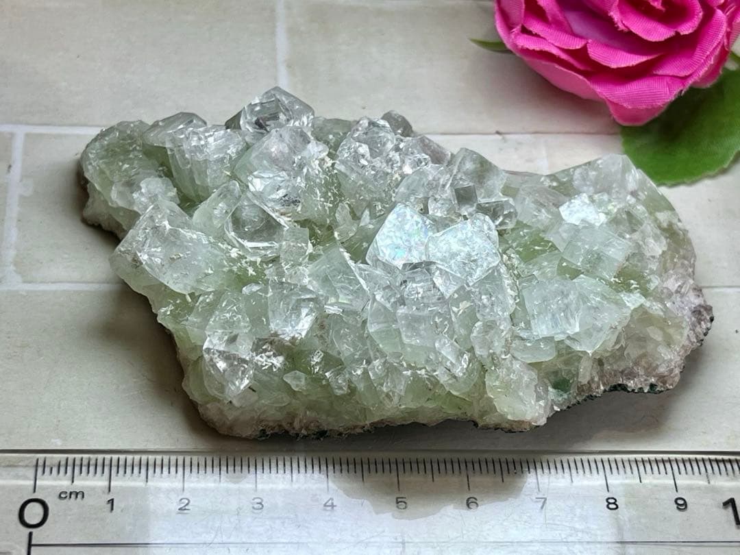 天使の水晶✨　グリーンアポフィライト　原石　クラスター　魚眼石