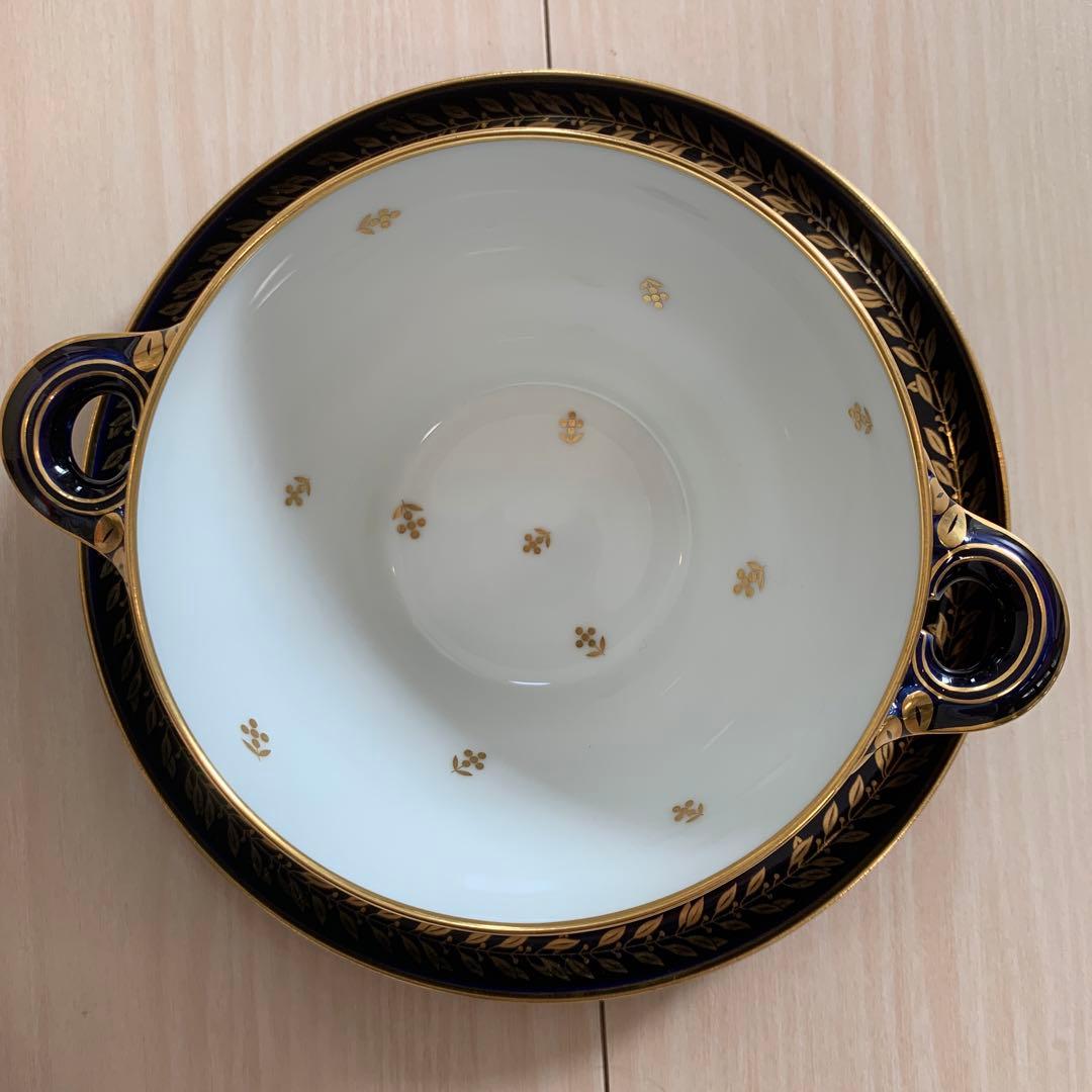 セーブル(Sevres) ペイル24K金彩装飾スープカップとプレート