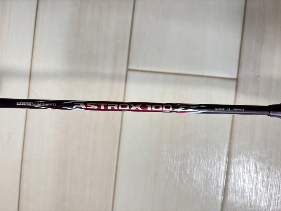 【白亜！！！】YONEX アストロクス100ZZ