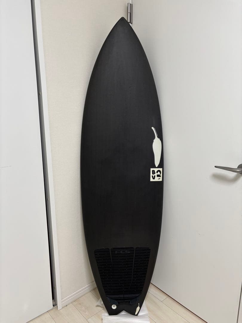 週末限定価格！カーボンサーフボード チリ BV2 5'6 27L