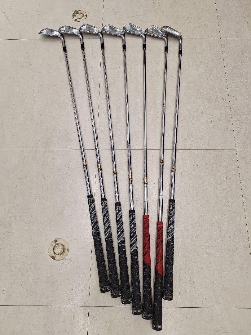 TOUR STAGE ツアーステージ X-BLADE 703アイアンセット7本