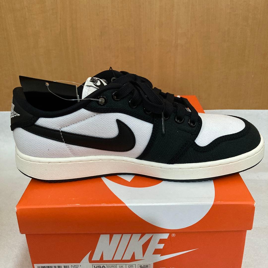 新品未使用　ナイキスニーカーNIKE Air Jordan 1 AJKO Low