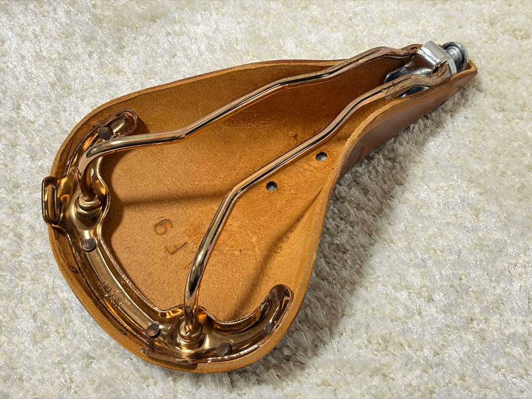 Brooks B17 Special ハニー