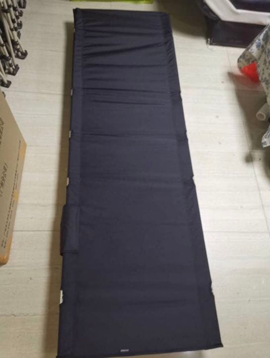 コット 簡易ベッド アウトドアベッド 軽量 コンパクト　黒