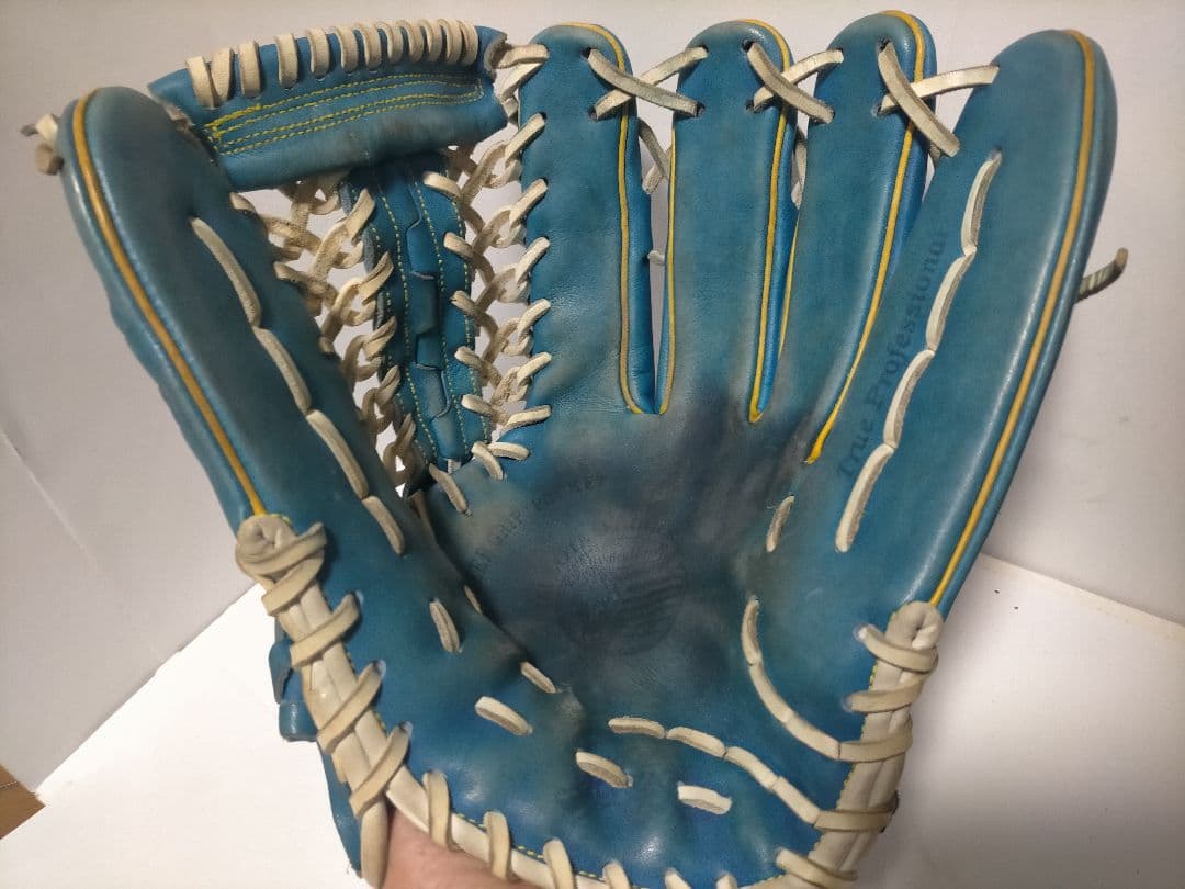 Aggressive 外野用特注品 硬式グローブ 青 レザー