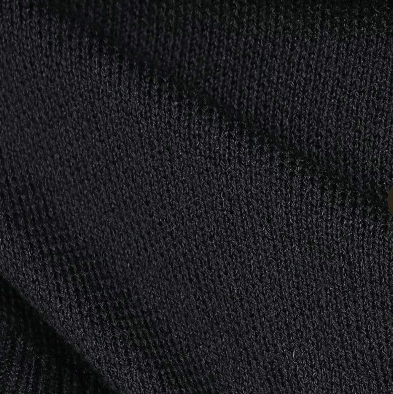 new balanceレデースセーター