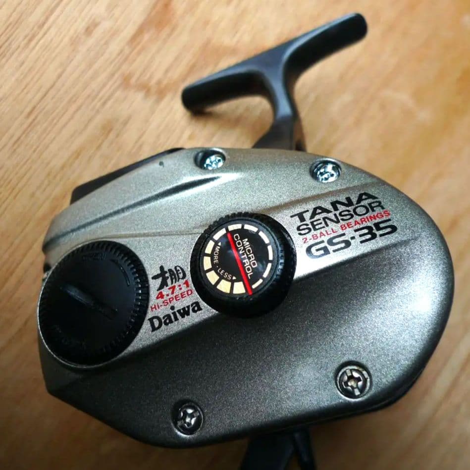 【動作確認　美品】　ダイワ　棚センサー　GS-35　下向専用　両軸リール　舟釣り