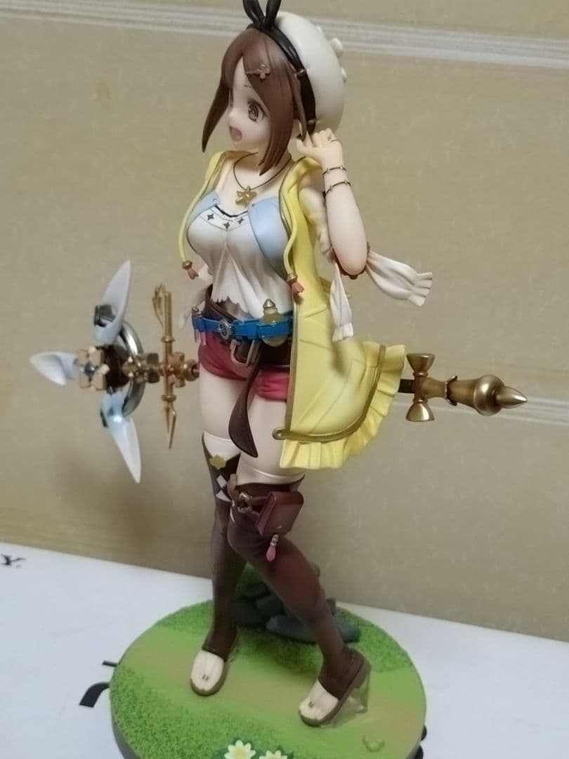 ライザ　1/7スケールフィギュア　1点 ライザのアトリエ常闇の女王の秘密の隠れ家