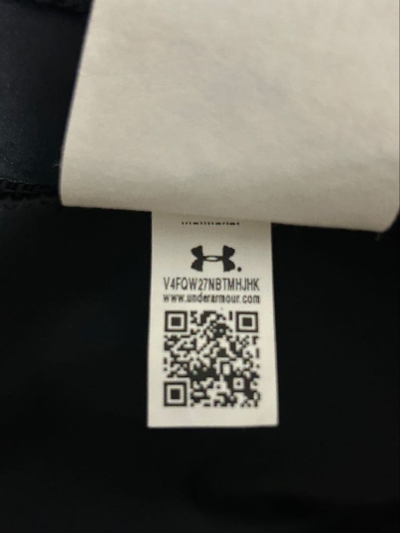 Under Armour ウィンドブレーカーとパンツ