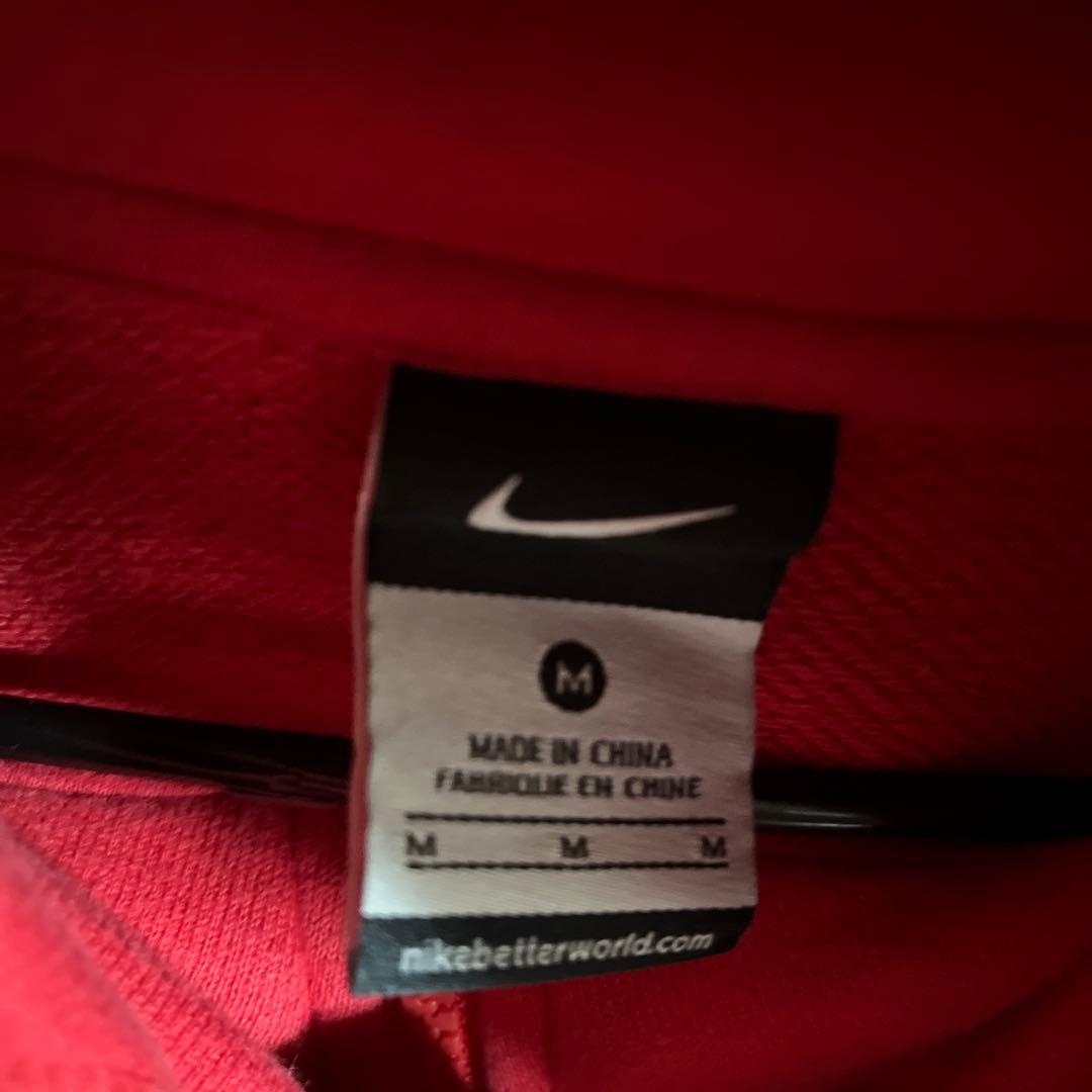 Nike Manchester United ピンク ジャージ