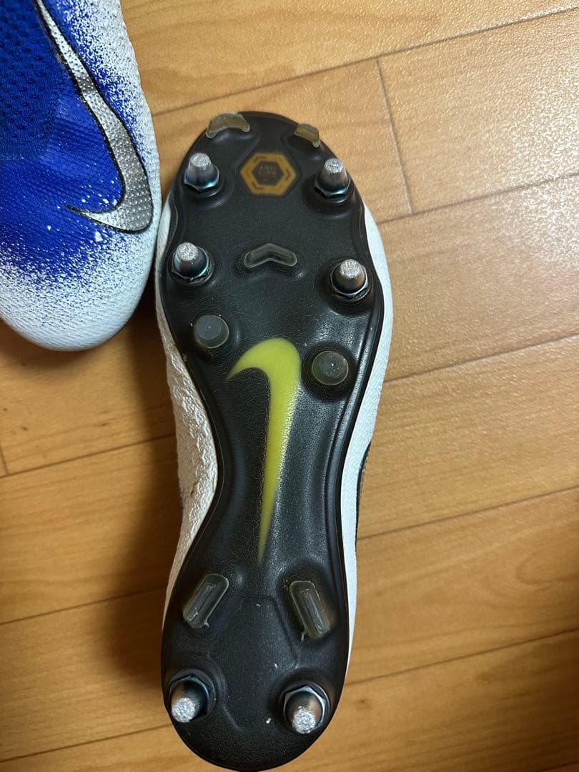 Nike Phantom サッカーシューズ SG