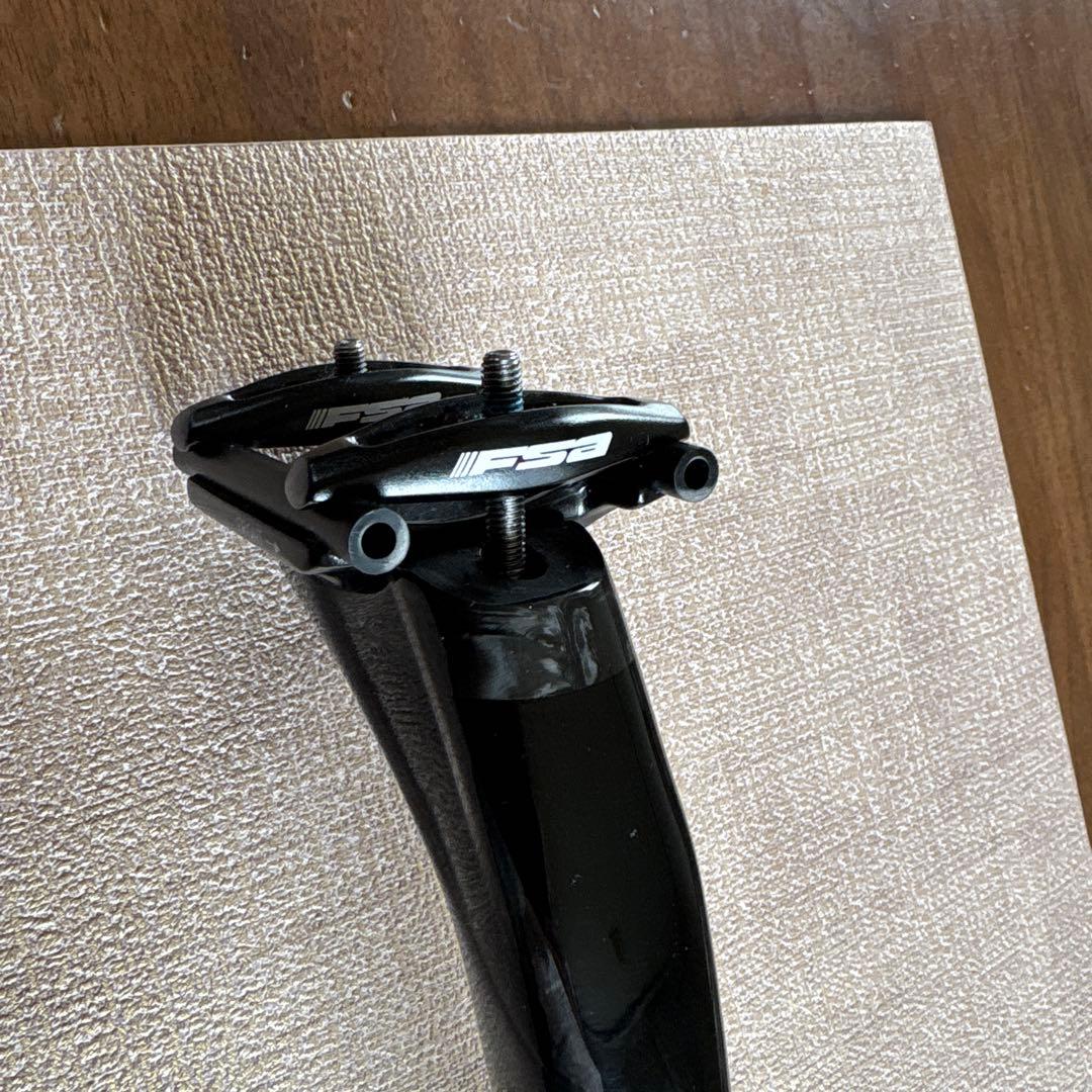 FSA K-FORCE LIGHT カーボンシートポストφ27.2mm