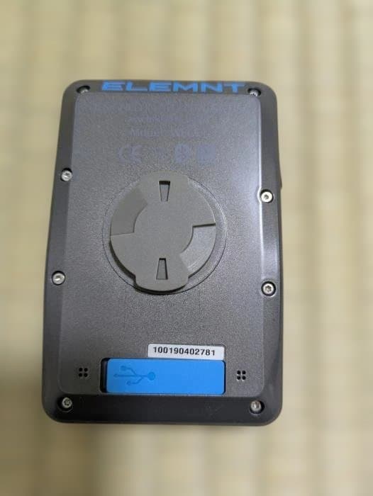 ほぼ未使用　Wahoo ELEMNT 　マウント　センサー付
